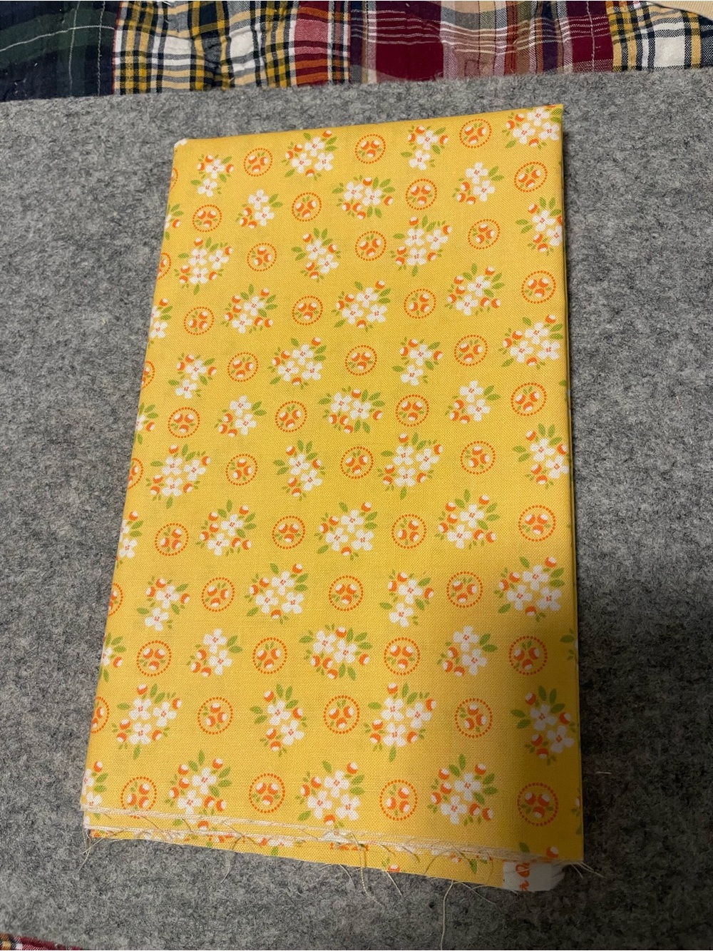 Moda Cali & Co. Goldenrod Ring Around Posie 1/2 yard new